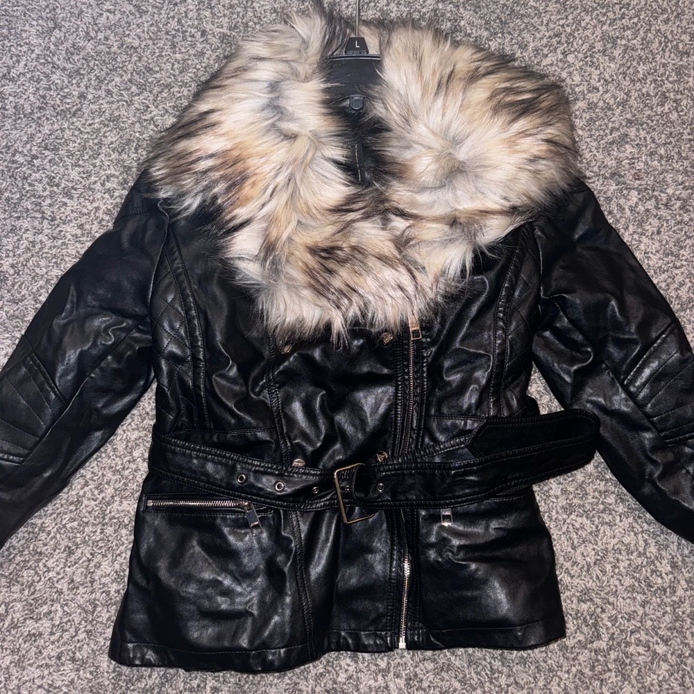 GUESS black leather jacket